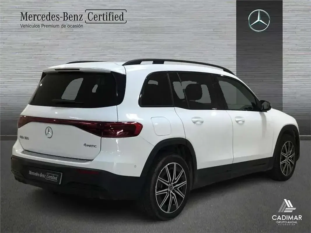 Usado Mercedes EQB300 167 kW (228 CV) 2025 SUV