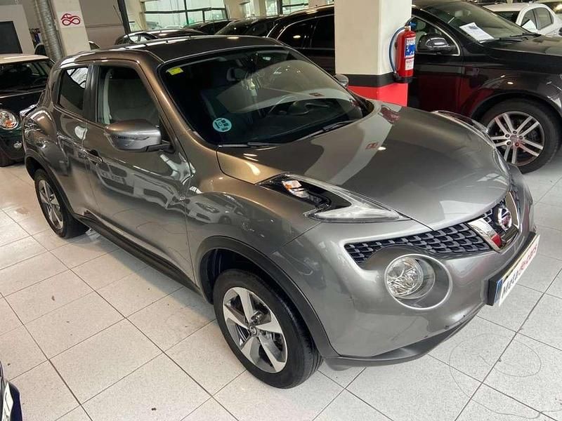 Usado Nissan Juke Acenta 110 CV (80 kW) 2018 Gris / plata SUV