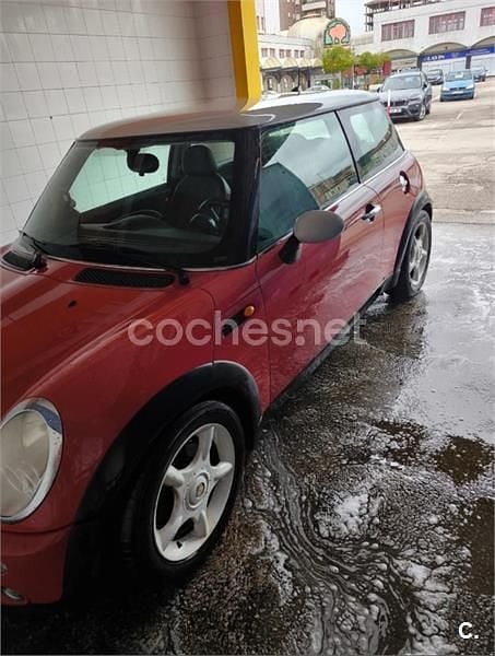Rojo Usado 2006 Mini Cooper Utilitario | 3990 € (Buen precio) - Imagen 1/4
