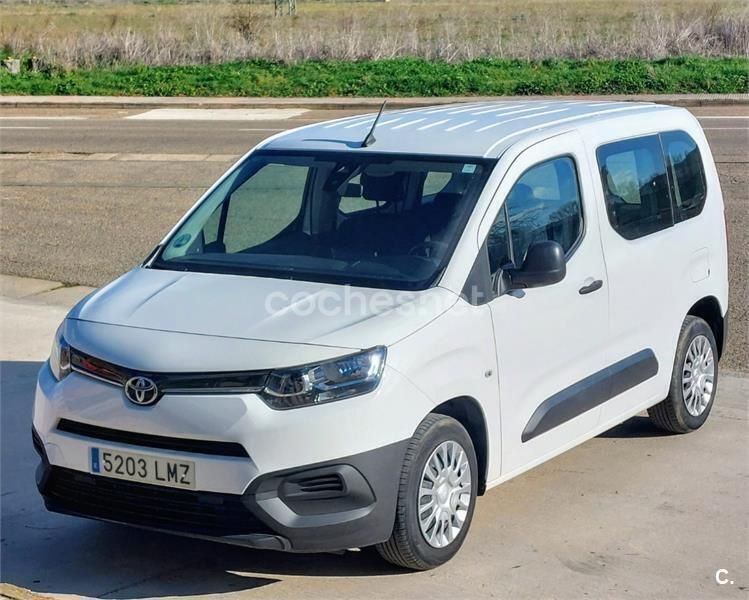 Blanco Usado 2021 Toyota Proace Verso Active Familiar | 16.500 € (Super precio) - Imagen 1/4