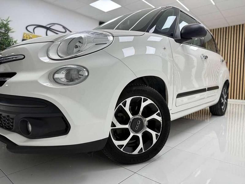 Usado Fiat 500L Lounge 95 CV (69 kW) 2019 Beige Monovolumen