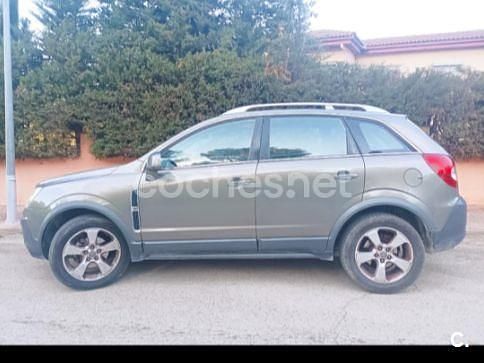 Beige Usado 2009 Opel Antara Cosmo SUV | 5500 € (Precio justo) - Imagen 1/4