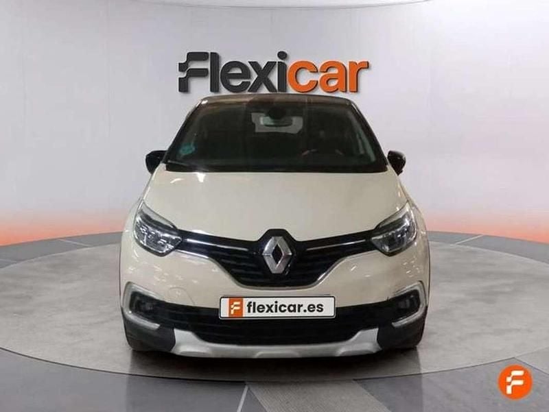 Usado Renault Captur Life 90 HP (66 kW) 2019 Bege SUV