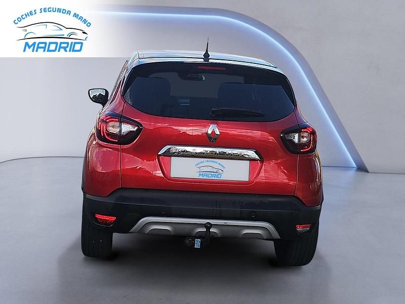 Usado Renault Captur Zen 150 CV (110 kW) 2019 Rojo SUV