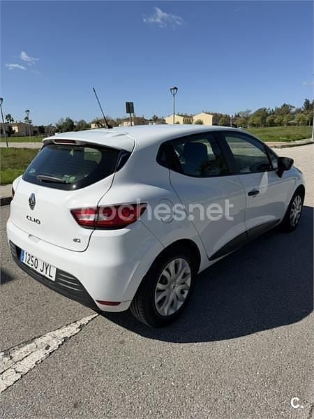Usado Renault Clio IV LIMITED 75 CV (55 kW) 2017 Blanco Berlina