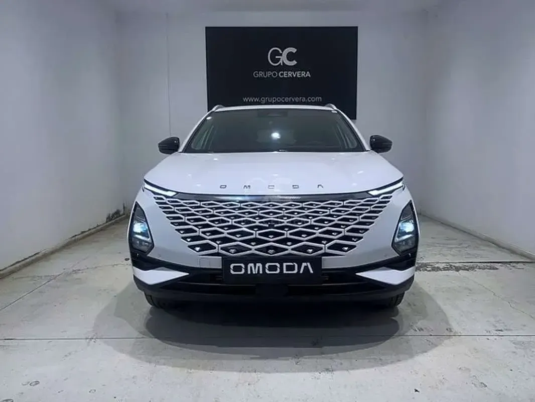 Usado Omoda 5 147 CV (108 kW) 2024 Blanco SUV