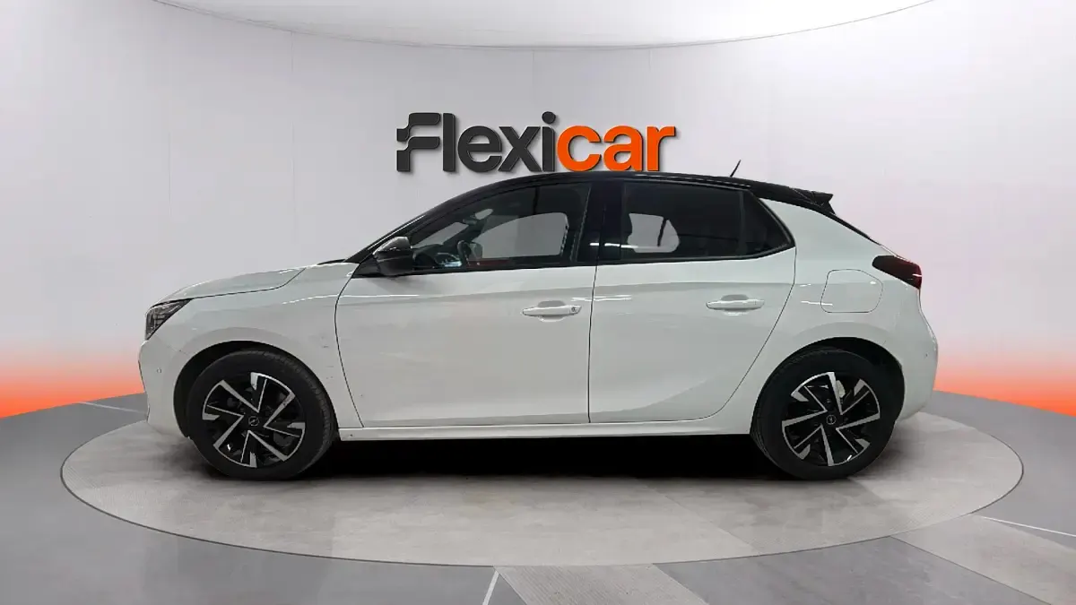 Usado Opel Corsa Edition 101 CV (74 kW) 2024 Blanco Utilitario