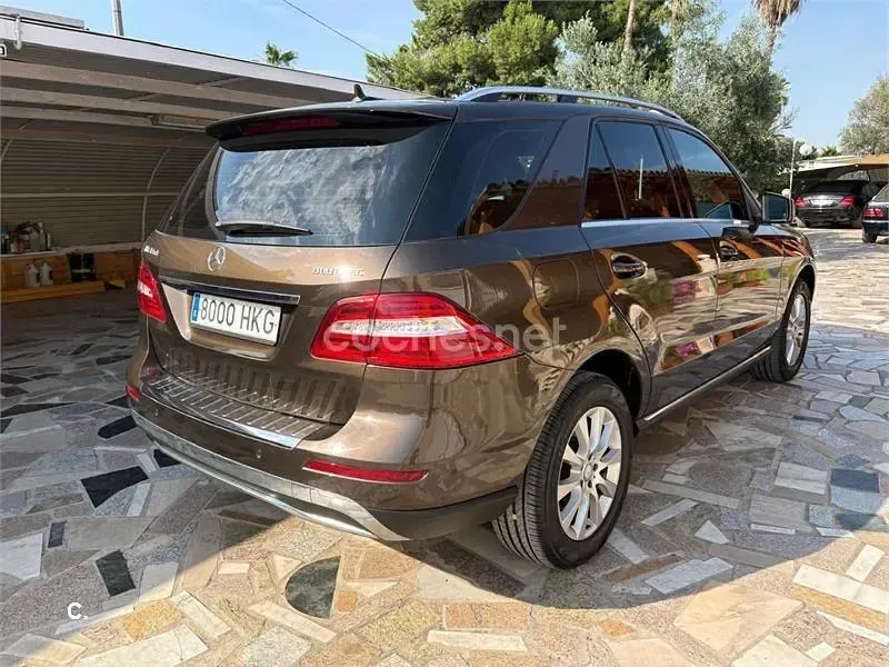 Usado Mercedes ML350 258 CV (189 kW) 2012 Marrón SUV