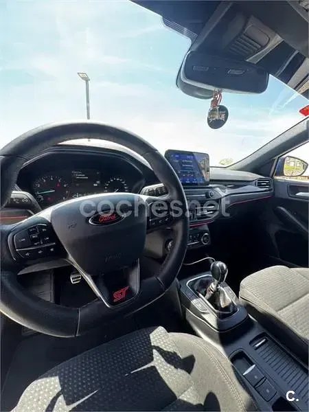 Usado Ford Focus ST-Line 125 CV (91 kW) 2018 Azul Berlina