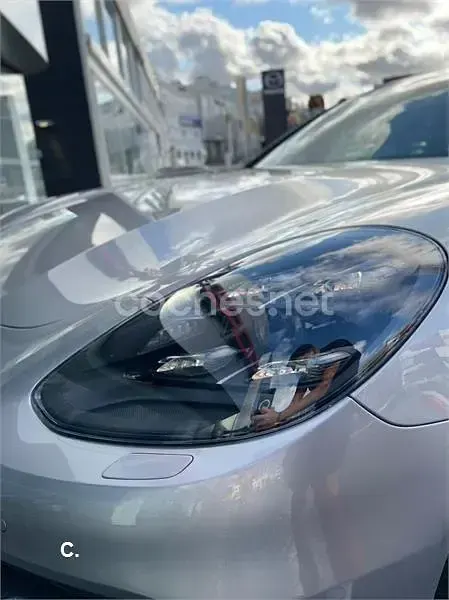 Usado Porsche Panamera 4 Sport Turismo 462 CV (339 kW) 2018 Gris / plata Familiar