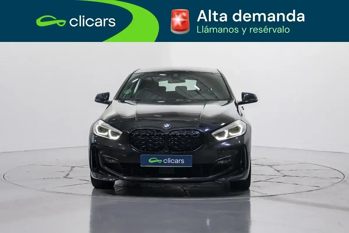 Usado BMW 118 150 CV (110 kW) 2021 Negro Utilitario