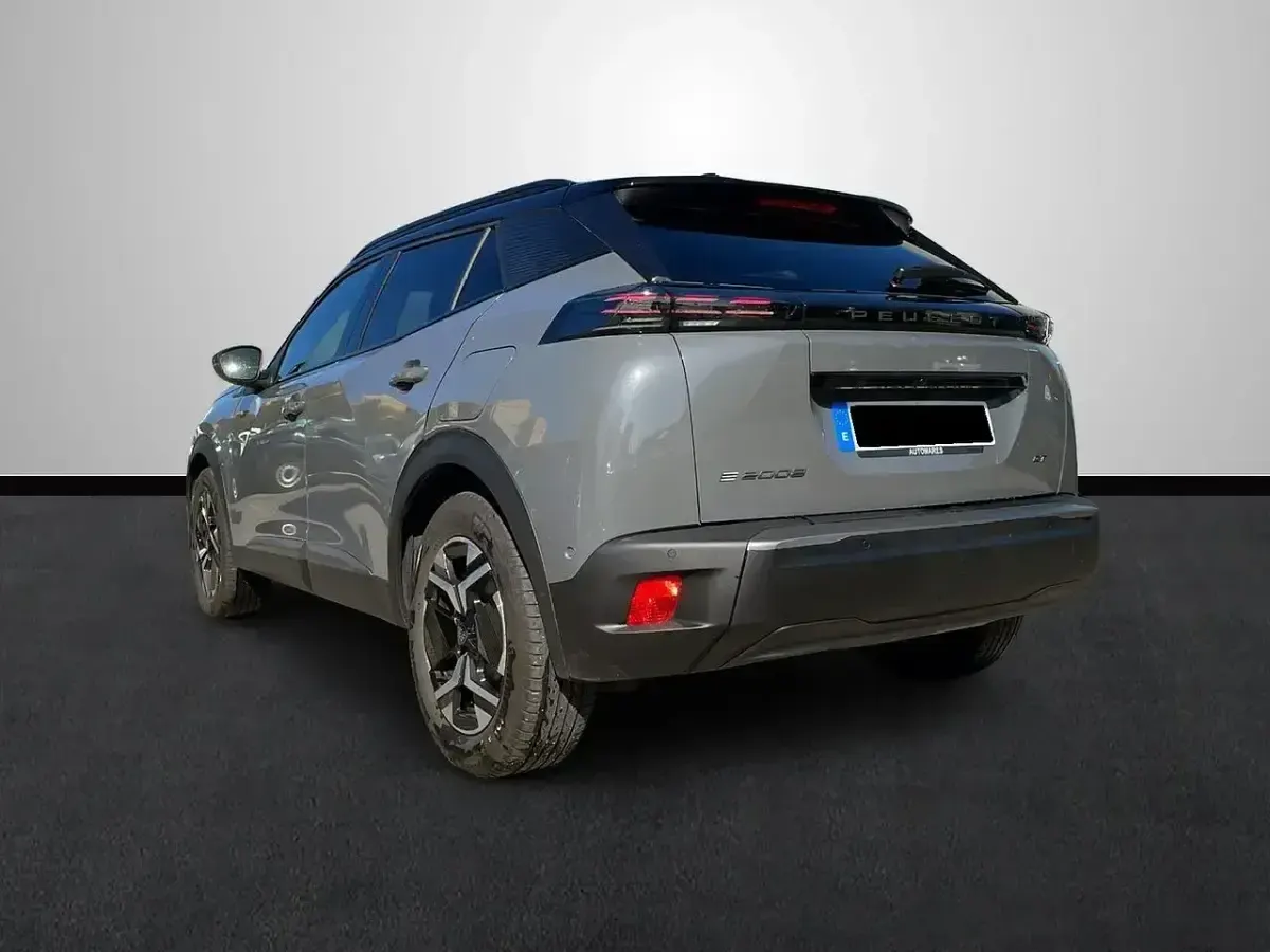 Usado Peugeot e-2008 GTi 114 kW (156 CV) 2024 Gris SUV