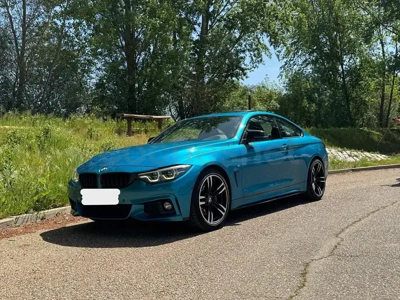 Usado BMW 440 326 CV (239 kW) 2019 Azul Coupe