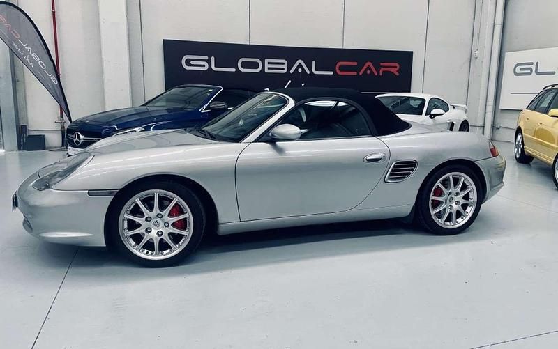 Usado Porsche Boxster 260 CV (191 kW) 2003 Plateado Descapotable