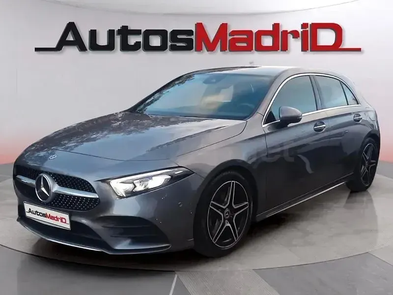 Usado Mercedes A200 150 CV (110 kW) 2019 Gris / plata Berlina