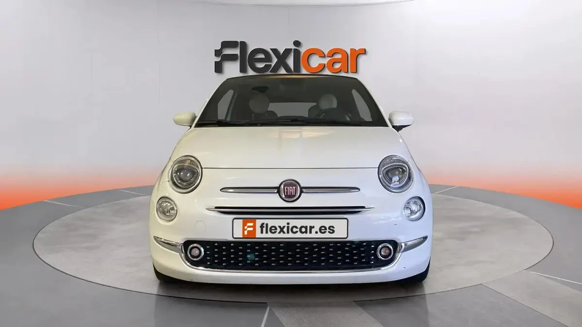 Usado Fiat 500 Club 71 CV (52 kW) 2022 Blanco Berlina