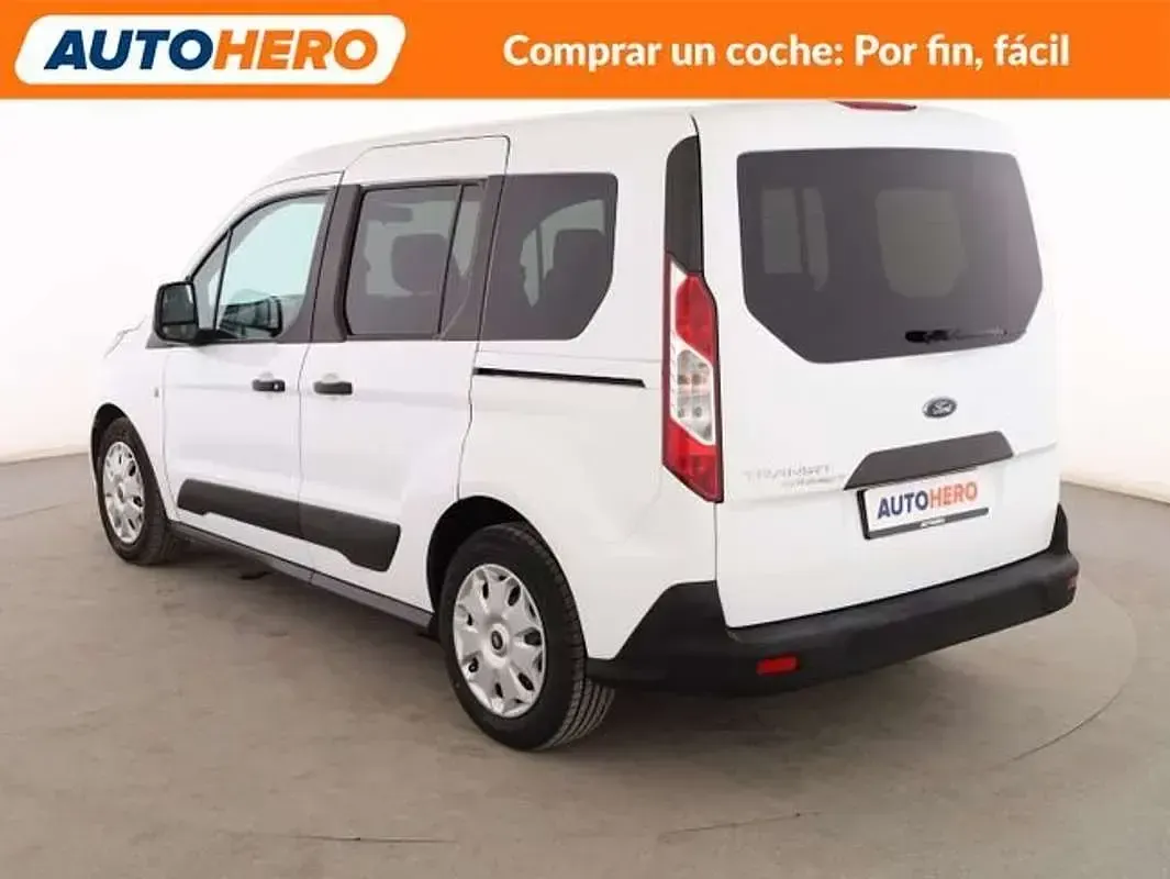 Usado Ford Tourneo Connect Trend 101 CV (74 kW) 2018 Blanco Monovolumen