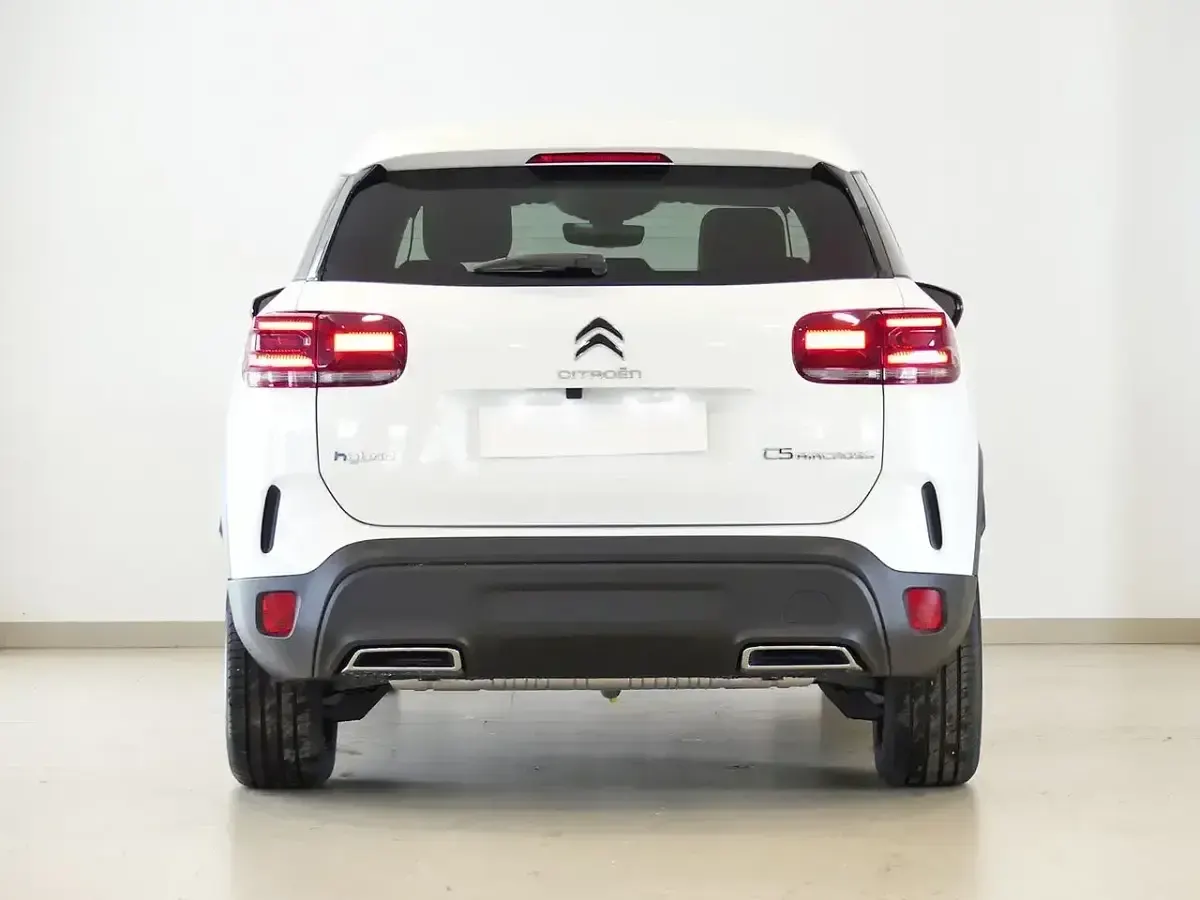 Usado Citroën C5 Aircross Feel 225 CV (165 kW) 2022 Blanco SUV