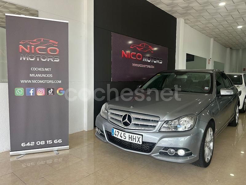 Azul Usado 2012 Mercedes C200 Avantgarde Berlina | 9999 € (Precio justo) - Imagen 1/4