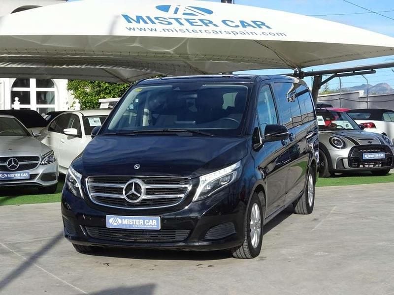 Usado Mercedes V220 Avantgarde 163 CV (119 kW) 2019 Negro Monovolumen