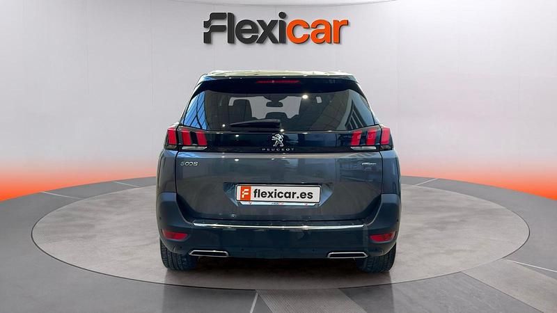 Usado Peugeot 5008 GT-line 131 CV (96 kW) 2018 Gris Monovolumen