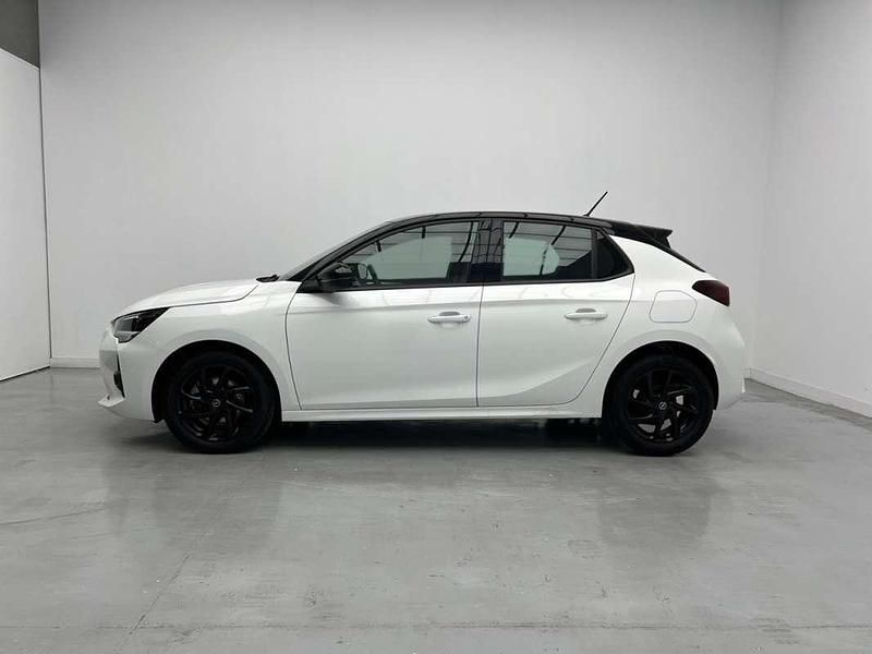 Usado Opel Corsa GS Line 101 CV (74 kW) 2022 Blanco Utilitario