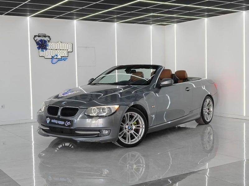 Usado BMW 320 Cabriolet Comfort Edition 184 CV (135 kW) 2012 Gris / plata Descapotable