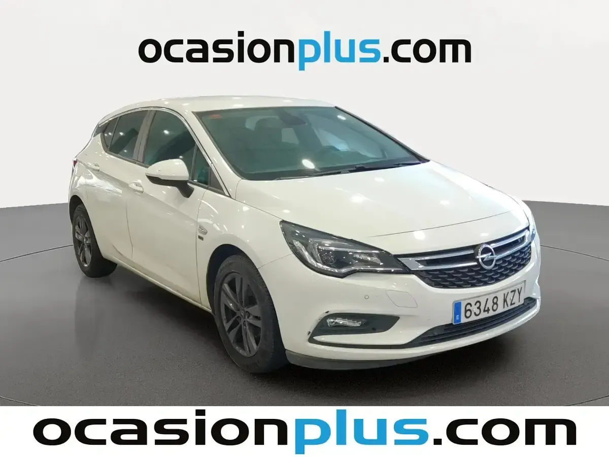 Usado Opel Astra 110 CV (80 kW) 2019 Blanco