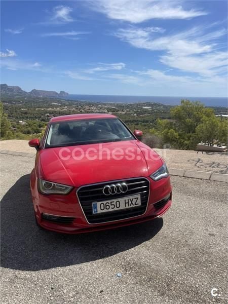 Rojo Usado 2014 Audi A3 Attraction Berlina | 12.800 € (Buen precio) - Imagen 1/2