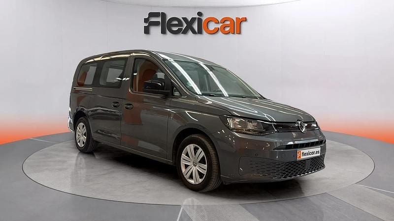 Usado VW Caddy Maxi 122 CV (89 kW) 2024 Gris Monovolumen