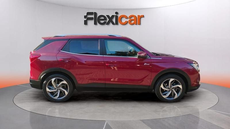 Usado Ssangyong (KGM) Korando 149 CV (109 kW) 2024 Granate SUV