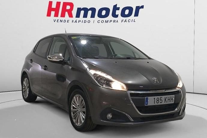Usado Peugeot 208 Style 82 CV (60 kW) 2018 Utilitario