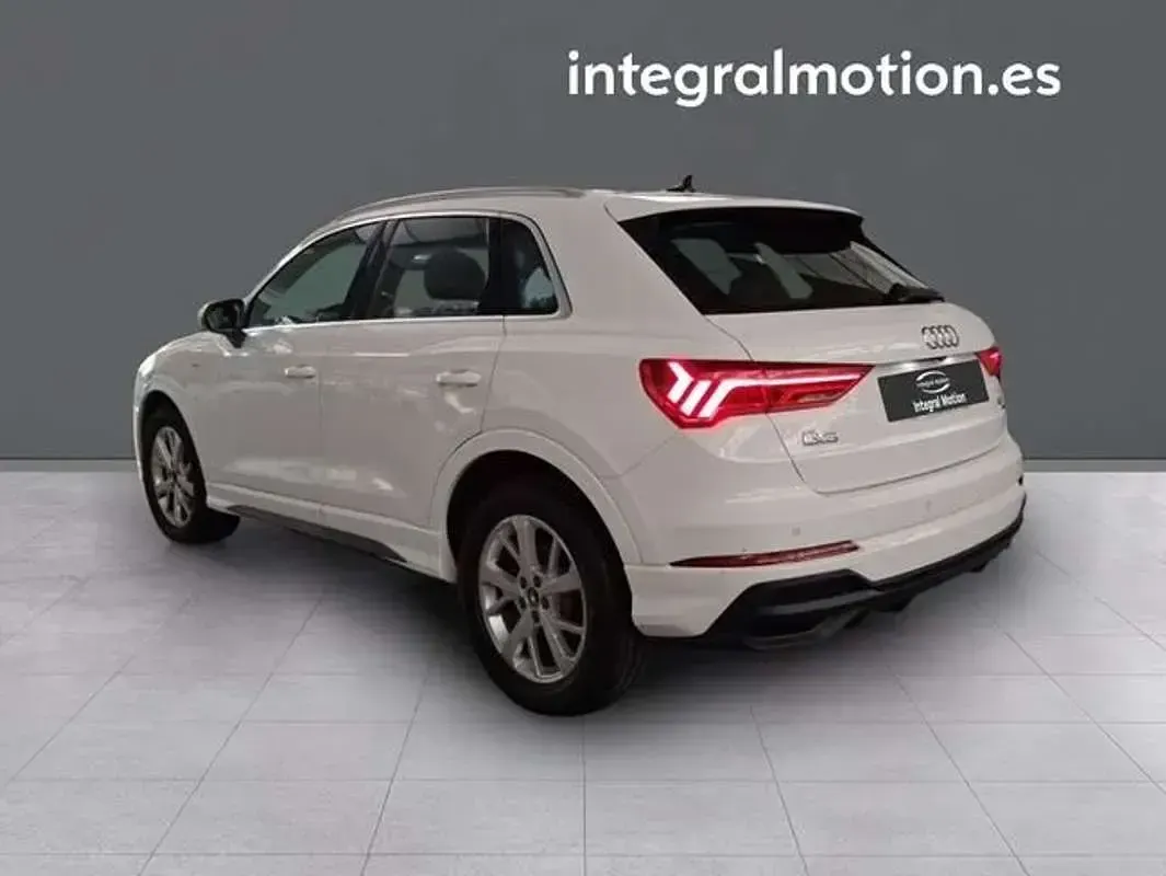 Usado Audi Q3 S-Line 190 CV (139 kW) 2019 Blanco SUV