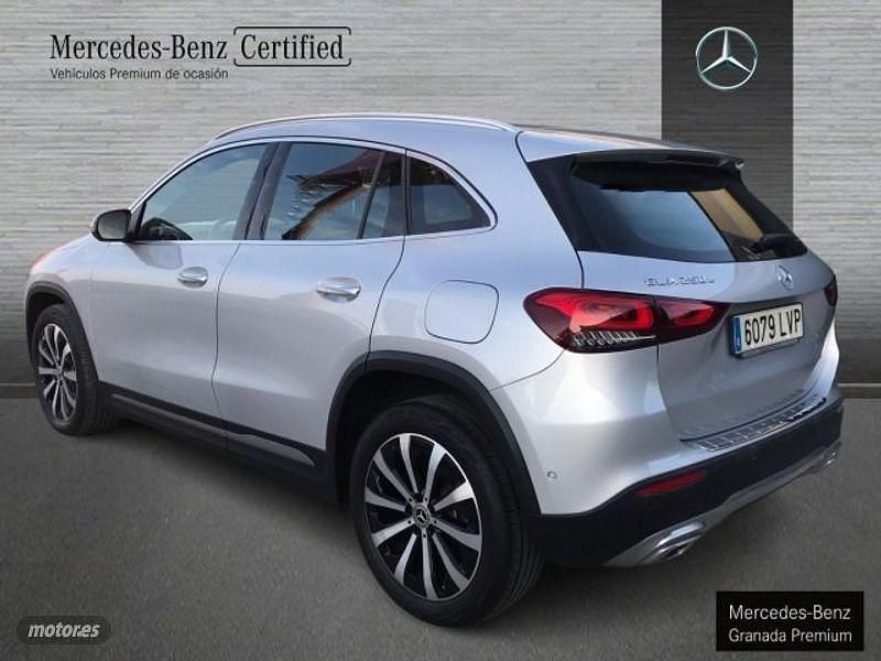 Usado Mercedes GLA250 Progressive 160 CV (117 kW) 2021 Gris / plateado SUV