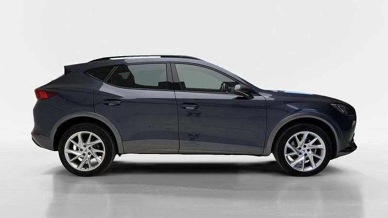Usado Cupra Formentor 150 CV (110 kW) 2022 Gris / plata SUV