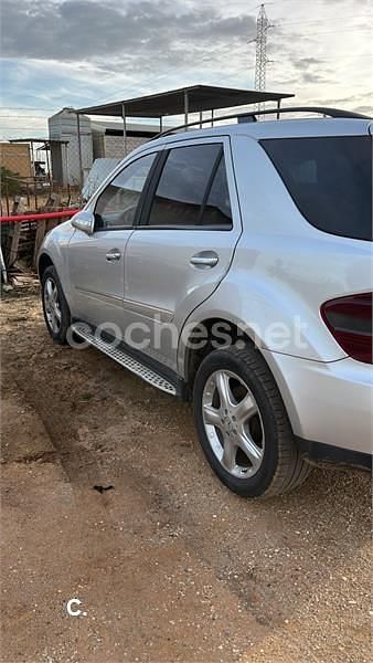 Usado Mercedes ML280 190 CV (139 kW) 2007 Gris / plata SUV