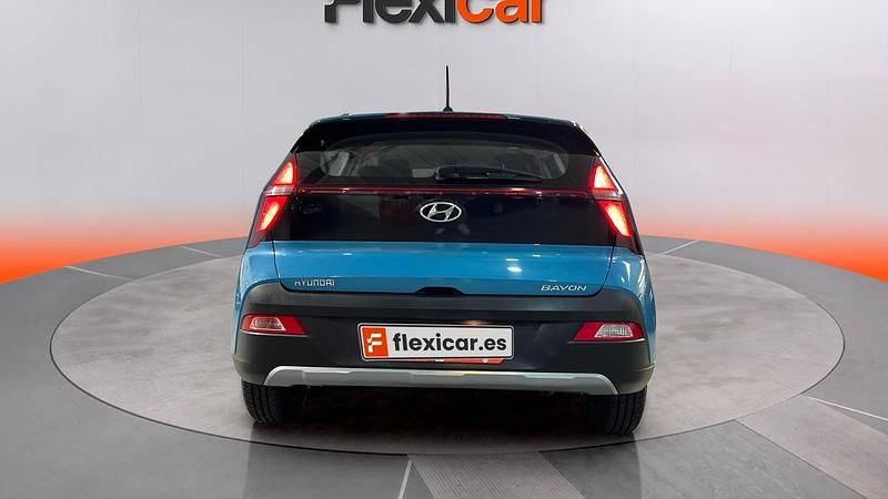 Usado Hyundai Bayon 84 CV (61 kW) 2023 Azul SUV