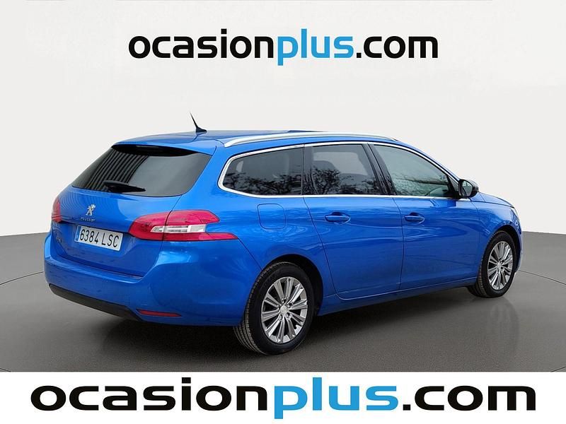 Usado Peugeot 308 SW Allure 131 CV (96 kW) 2021 Azul Familiar