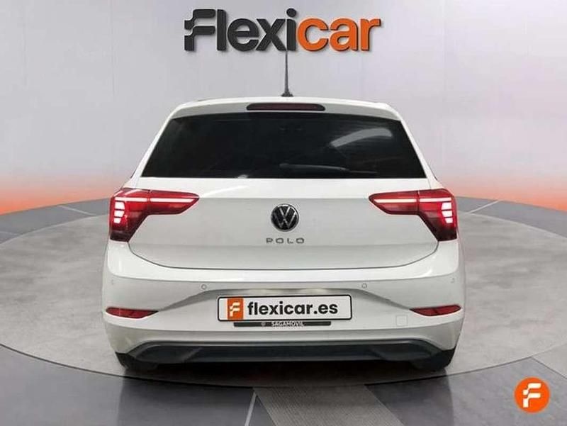 Occasion VW Polo Life 95 PK (69 kW) 2023 Blauw Hatchback