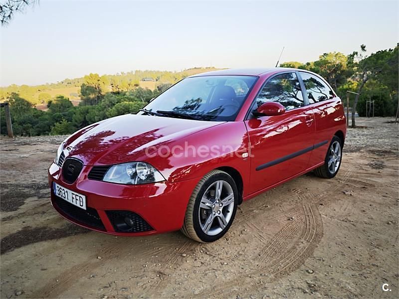 Rojo Usado 2006 Seat Ibiza Berlina | 3600 € (Precio justo) - Imagen 1/4