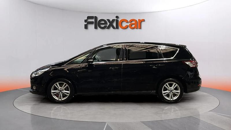 Usado Ford S-MAX Titanium 150 CV (110 kW) 2018 Negro Monovolumen