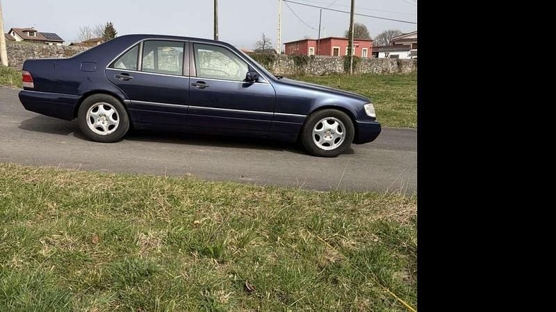 Usado Mercedes S300 177 CV (130 kW) 1996 Azul Berlina