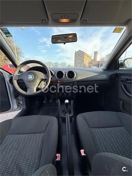 Käytetty Seat Ibiza Reference 64 HP (47 kW) 2004 Harmaa Viistoperä