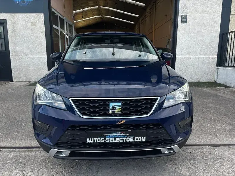 Usado Seat Ateca 4Drive 150 CV (110 kW) 2018 Azul SUV