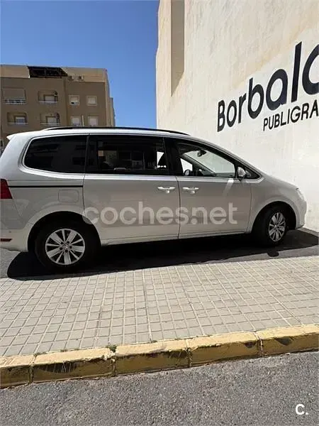 Usado VW Sharan Edition 140 CV (102 kW) 2011 Gris / plata Monovolumen