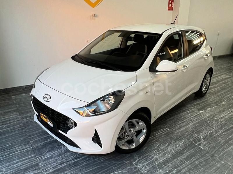 Blanco Usado 2022 Hyundai i10 Utilitario | 12.990 € (Precio justo) - Imagen 1/4