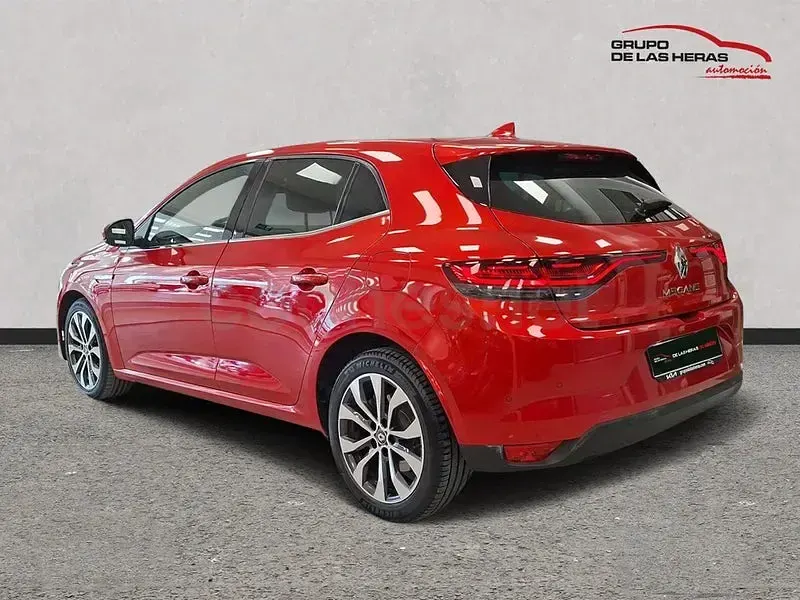 Usado Renault Mégane IV Techno 160 CV (117 kW) 2023 Rojo Berlina
