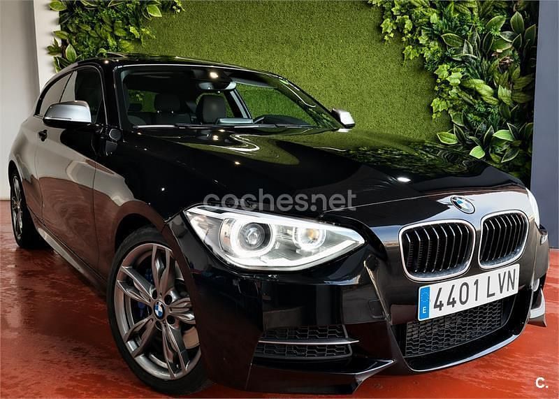 Usado BMW M135 320 CV (235 kW) 2013 Negro Utilitario