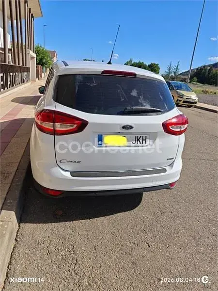 Usado Ford C-MAX Trend 125 CV (91 kW) 2015 Blanco Monovolumen