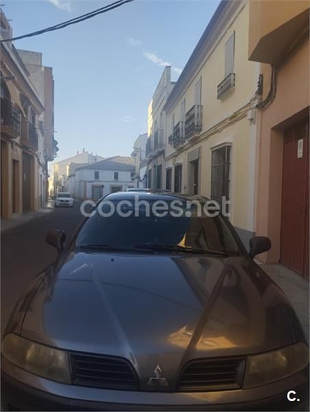 Gris / plata Usado 2004 Mitsubishi Carisma Berlina | 1500 € - Imagen 1/3